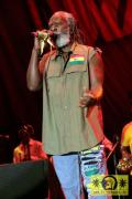 Burning Spear (Jam) and The Young Lions 27. Summer Jam Festival - Fuehlinger See, Koeln - Red Stage 07. Junli 2012 (15).JPG